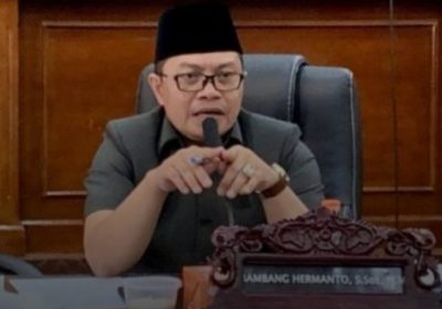 Ketua Komisi l DPRD Kota Bengkulu, Bambang Hermanto meminta kasus OTT 2 oknum pegawai honorer Dinkes Kota Bengkulu diusut sampai tuntas