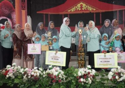 RATUSAN ANAK PAUD/TK IKUTI GEBYAR MEWARNAI TINGKAT SE-KABUPATEN BENGKULU TENGAH