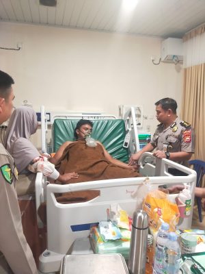 Di Tengah Perjuangan Pasien, Polda Bengkulu Hadir Membawa Kepedulian dan Harapan