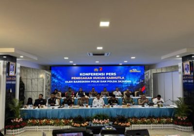 Bareskrim Polri Tetapkan 245 Tersangka Perorangan dan 20 Korporasi dalam Kasus Karhutla